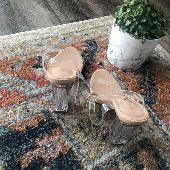 FashionNova |The Glass Slipper - Picture 7 of 8